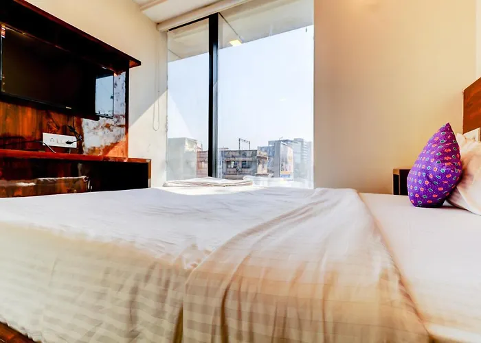 Hotel Prime Inn, Andheri West - Near Mumbai International Airport